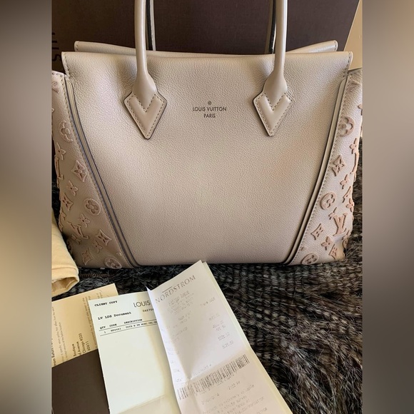 AUTHENTIC LOUIS VUITTON W PM GALET - Picture 12 of 15